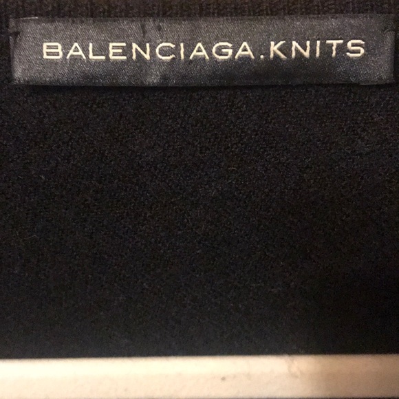 Stunning Balenciaga black wool V-neck sweater sz S - Picture 4 of 4